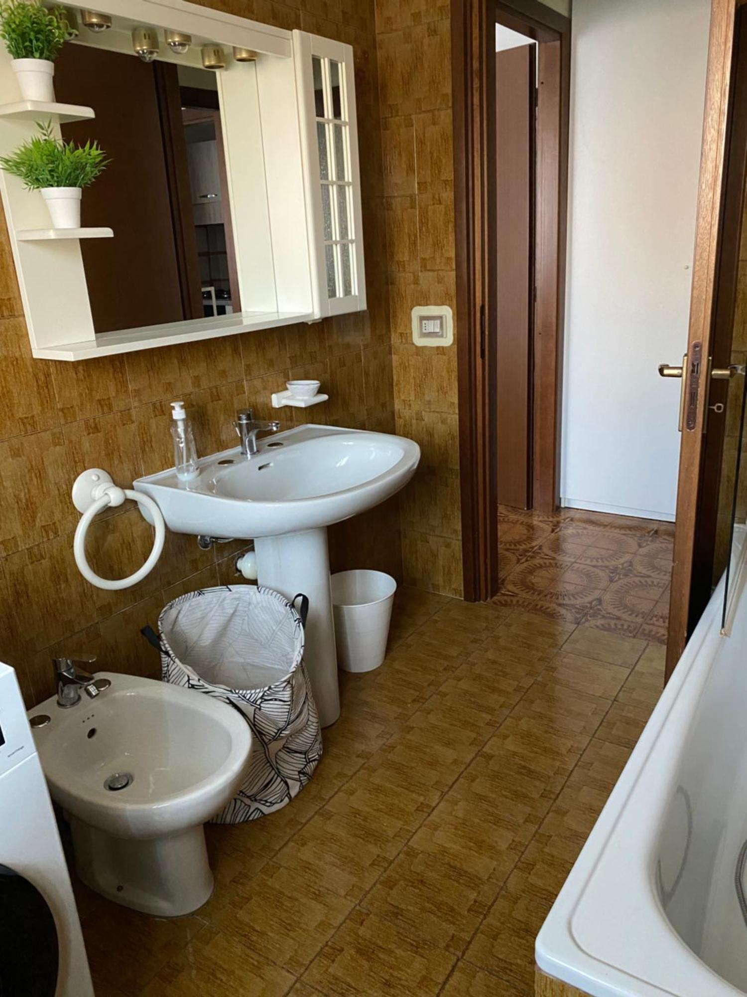 Casa Gaia- Castelnuovo Del Garda Apartment Кавалкастеле Екстериор снимка